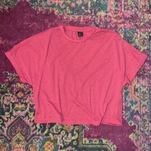 Pink cropped shirt